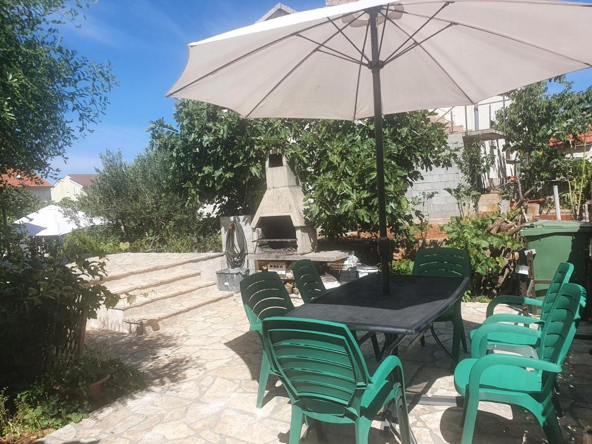 Ferienwohnung Amama Brodarica  Exterior foto